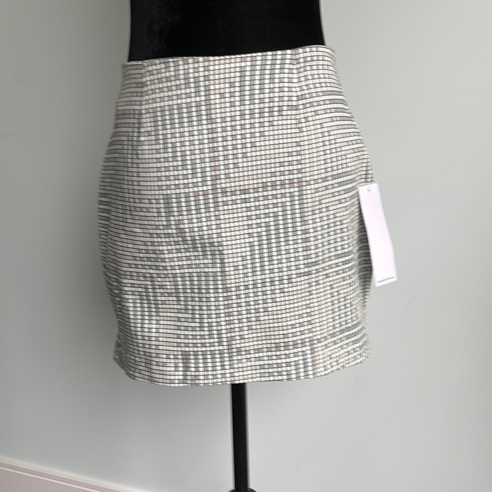 BCBGeneration skirt. Size 4